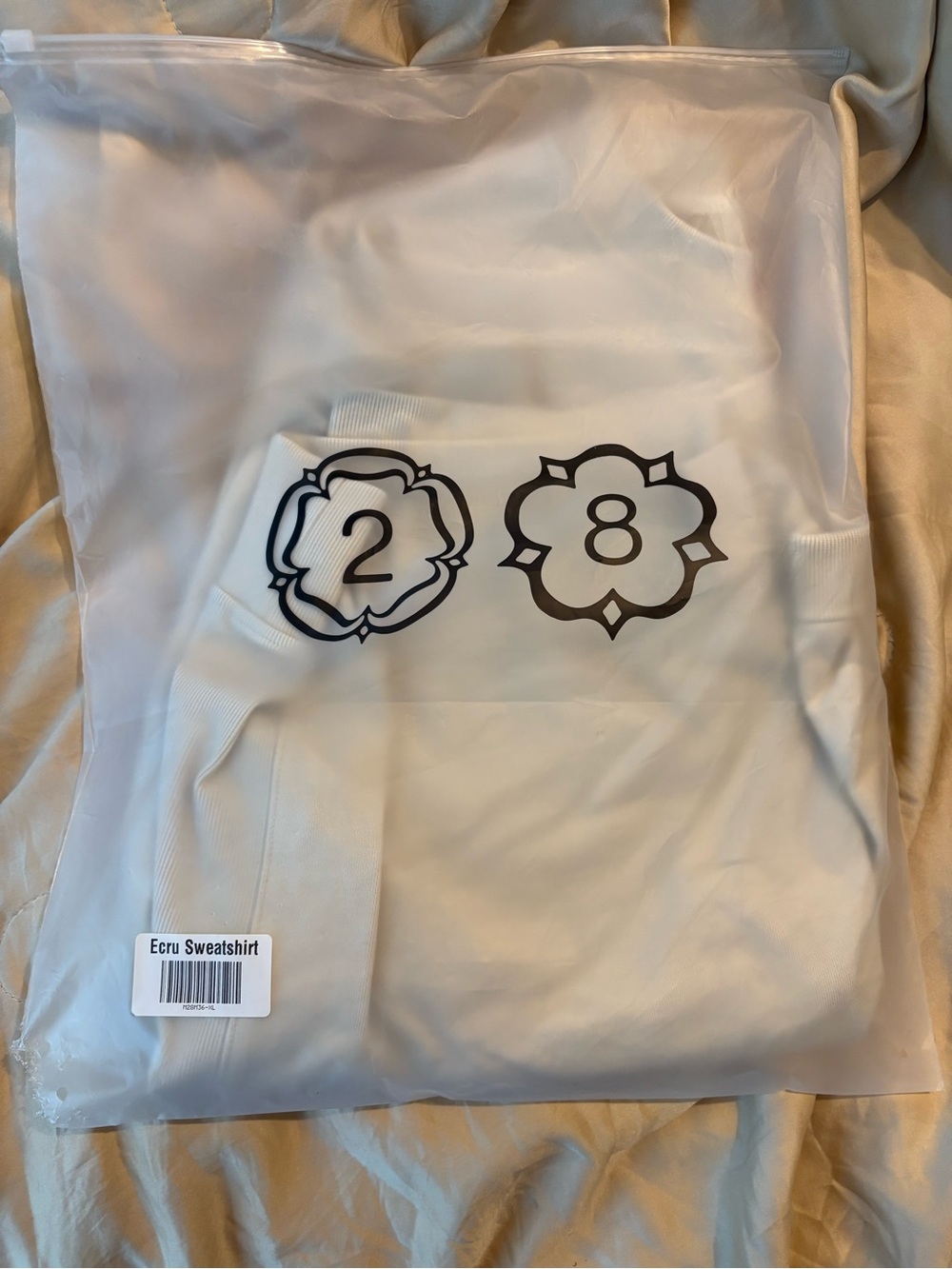 28 Official Programme Ecru Sweatshirt XL, Louis Tomlinson 28OP Clothing - Picture 3 of 16
